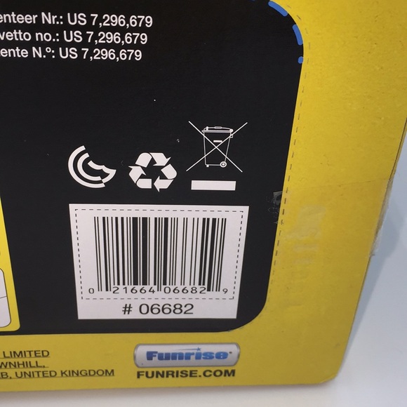 Tonka Real Tough Rescue Force Fire Truck Toy with Sounds Sirens Flash 12… - Picture 9 of 10